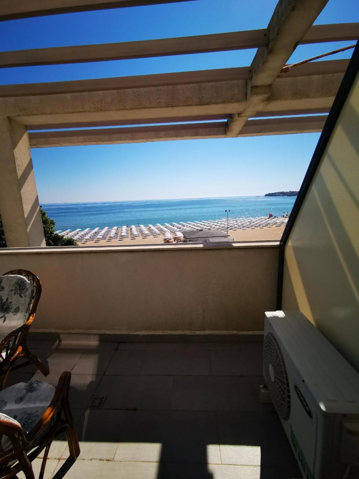 Azur Apartments Sozopol Exterior photo